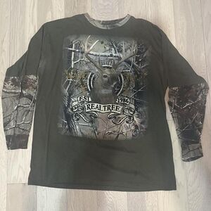Vintage Realtree Camo Buck Tshirt